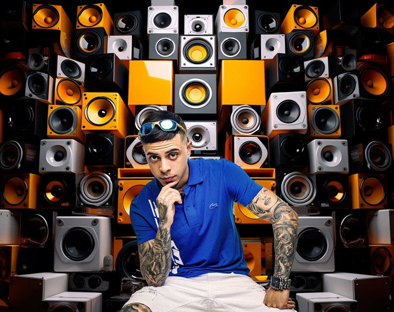 MC Tutu, um dos grandes nomes do funk brasileiro, fará show no festival (Divulgação)