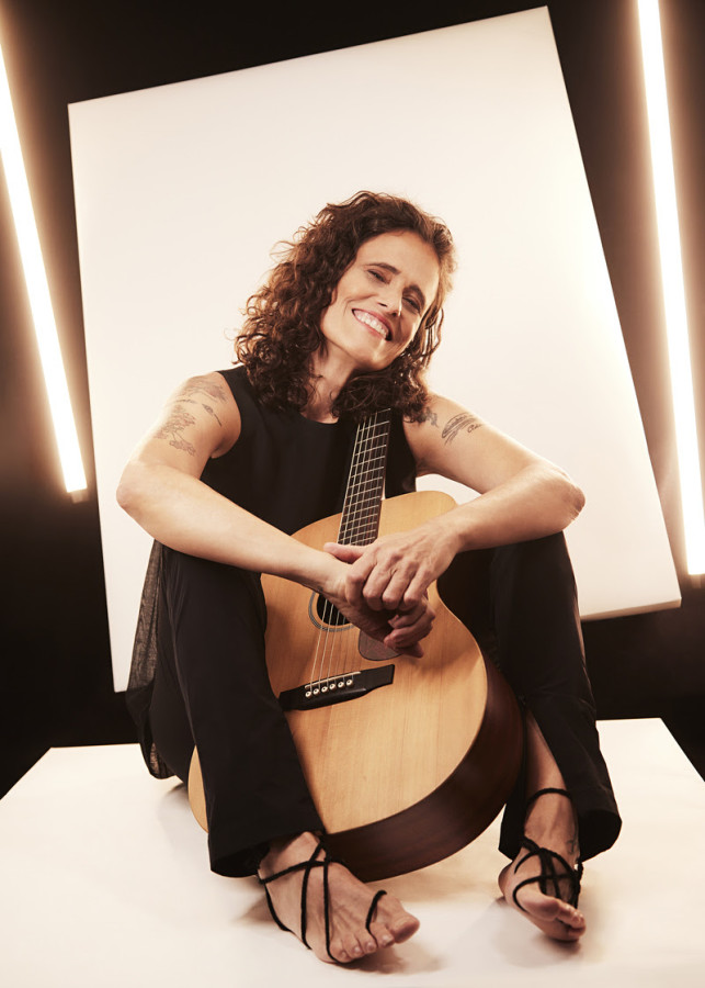 Zélia Duncan recebe Paulinho Moska e traz para o João Rock 2025 um pouco de todas as fases de sua carreira (Divulgação)