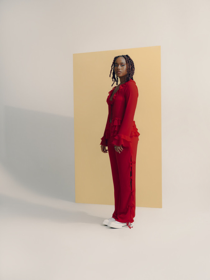 Representante da nova geração da música brasileira, Melly se apresenta no festival  ( Edgar Azevedo)