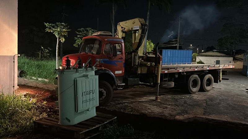 Imagem JPG, SAAE Barretos realiza substituição de transformador na ETA Pereira