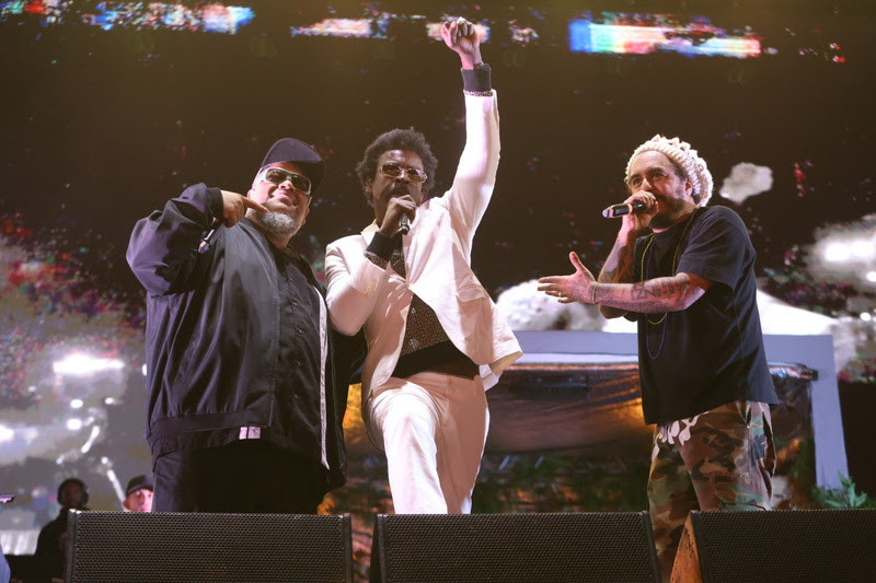 Festival foi marcado por grandes encontros, como no show do Planet Hemp. Na foto: BNegão, Seu Jorge e Marcelo D2 (Rafael Cautella)