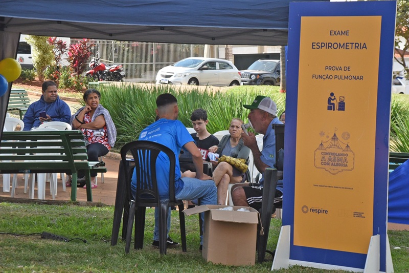 Imagem JPG, Saúde vacina mais de 200 pessoas contra a gripe na Praça da Primavera
