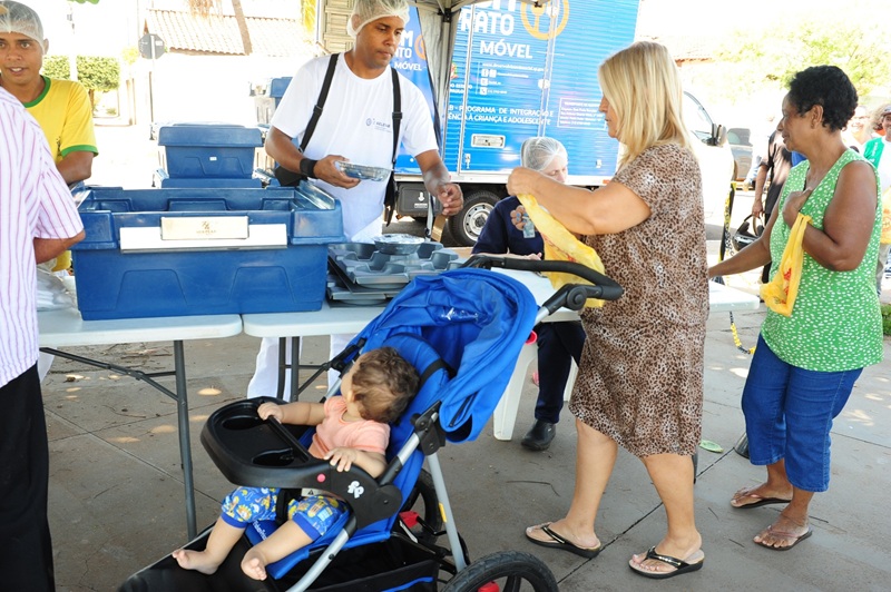 Imagem JPG, Caminhão do Bom Prato está no Derby Clube a partir desta semana