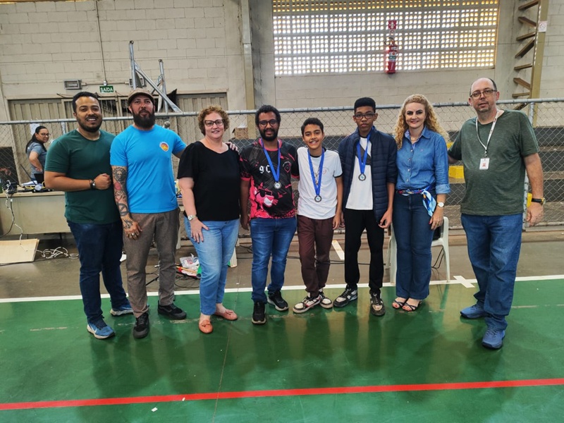 Imagem JPG, Escolas Estaduais Prof. Aymoré do Brasil e Valois Scortecci conquistam 2° e 3° lugar na Olimpíada Brasileira de Robótica 2025