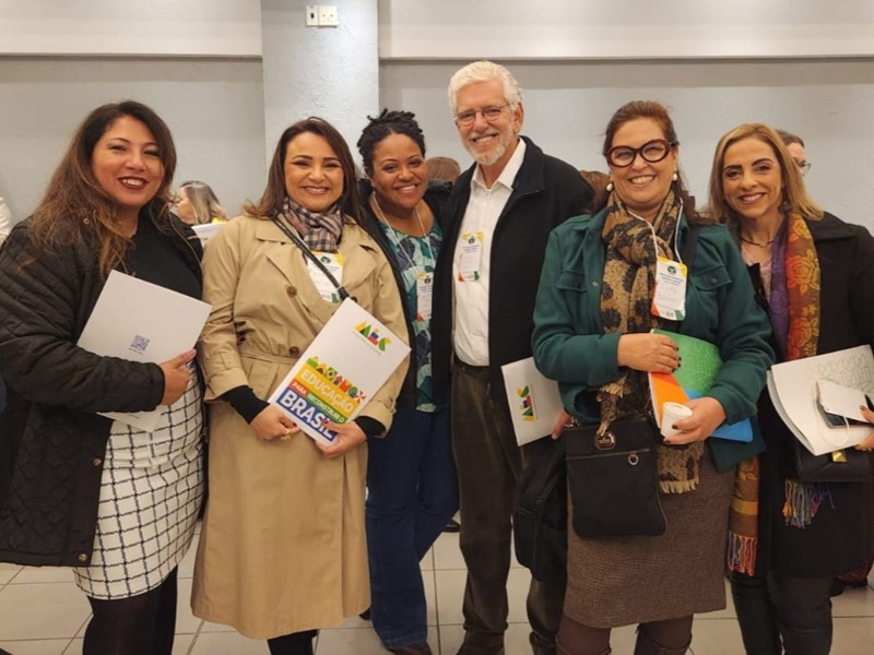 Imagem JPG, Equipe gestora da Secretaria Municipal de Educação de Barretos participa de seminário sobre “Parâmetros Nacionais de Qualidade para a Educação Infantil”