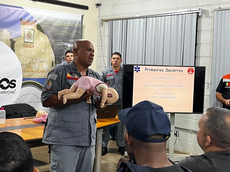 Imagem JPG, Membros da COMPDEC participam de treinamento do Corpo de Bombeiros