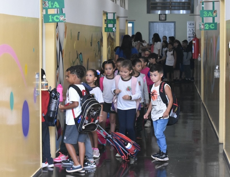 Imagem JPG,  Estudantes da Rede Municipal voltam às aulas nesta terça-feira, 29 de julho