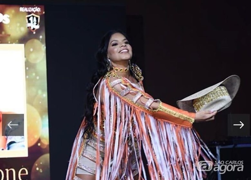 Imagem JPG, Simone Pereira é eleita Rainha do São Carlos Rodeio Fest 2025