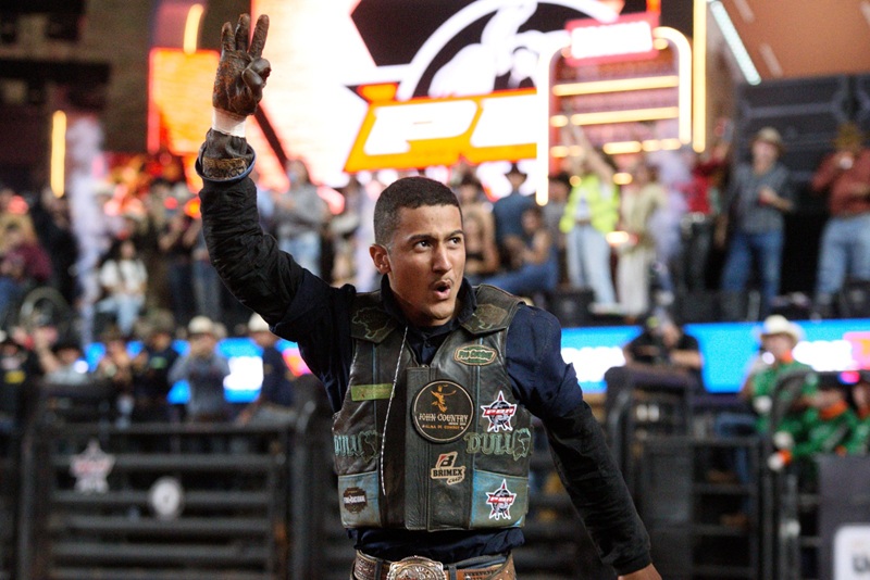 Imagem JPG, Gustavo Luiz da Silva é o campeão da PBR Brazil pela etapa Barretos