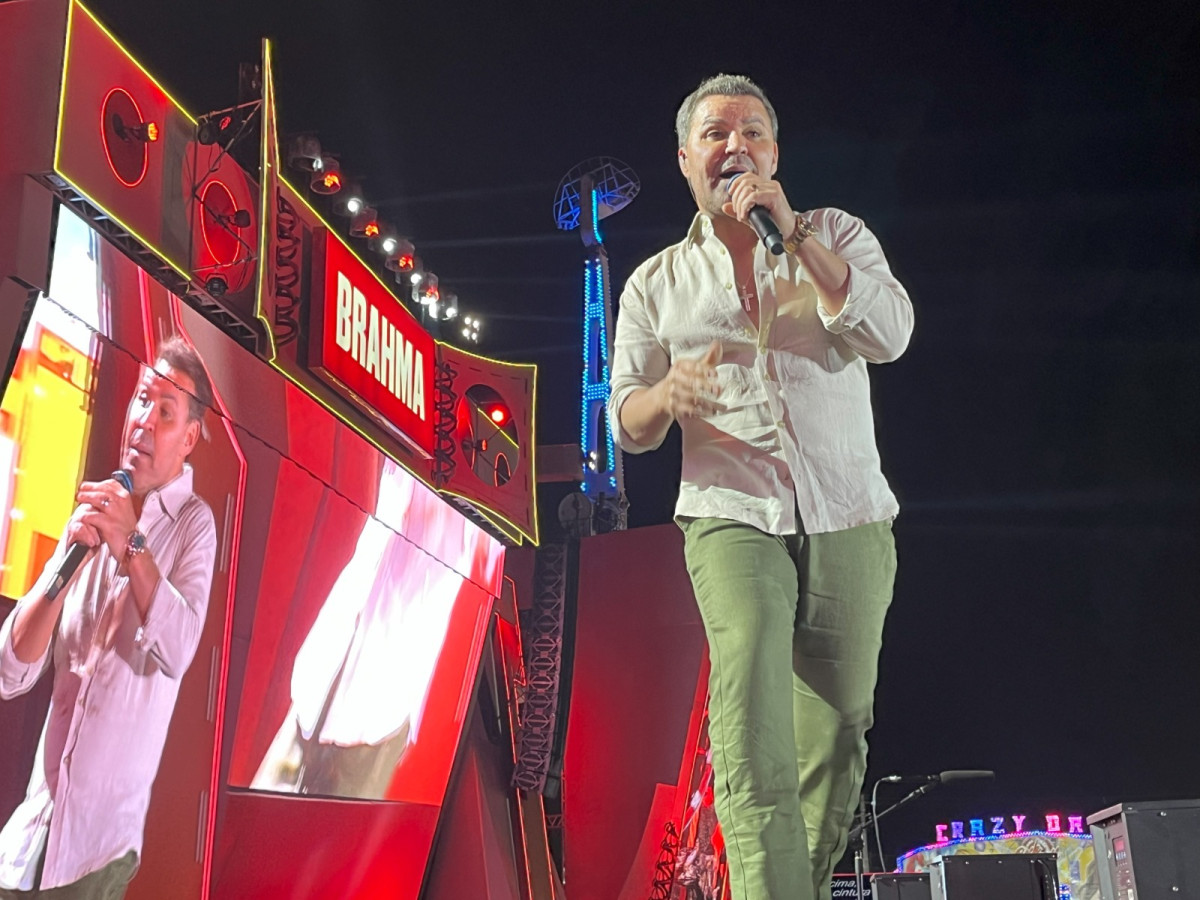 Eduardo Costa foi uma das atrações do Palco Amanhecer  (Janaina Cardoso)